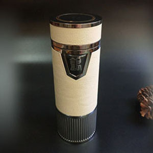 圆皮纹工艺杯